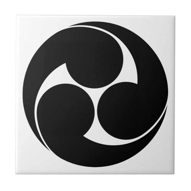 左三つ巴（地抜き） KAKELPLATTA (Framsidan)