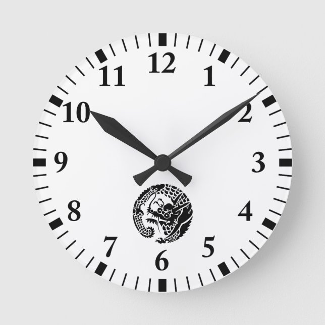 日蓮宗龍の丸 ラウンド壁時計 RUND KLOCKA (Framsida)