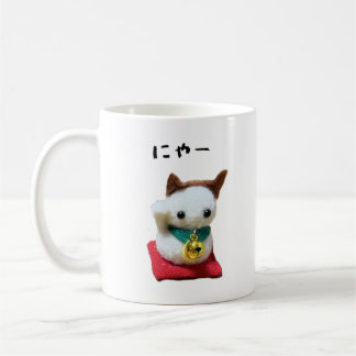 猫好きのための招き猫デザイン KAFFEMUGG