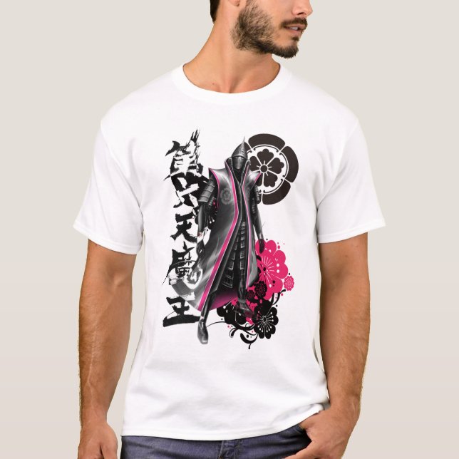 織田信長　第六天魔王Tシャツ T-SHIRT (Framsida)