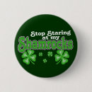 Sök efter shamrocken knäppas St patricks day