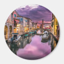 Sök efter souvenir magneter Italien