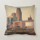 Sök efter gryning kuddar Stad