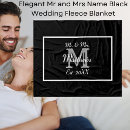 Sök efter monogramdesignen hem presenter För dem