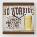 Sök efter arbets klockor För honom