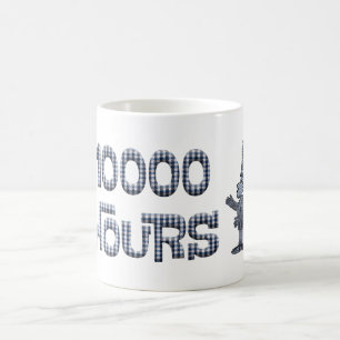 10000 timmar med en överdrag av ginghamtyg som kaffemugg