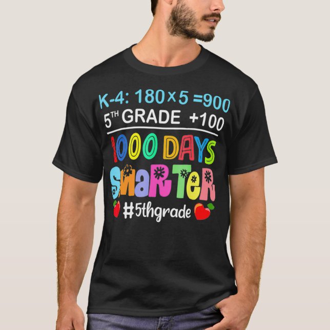 1000 dagar Smartare Lycklig 1000-dagars skolunderv T Shirt (Framsida)