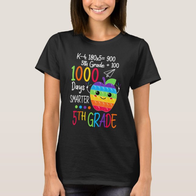 1000 days of school 5th Grade Teacher 1000 Days Sm T Shirt (Framsida)