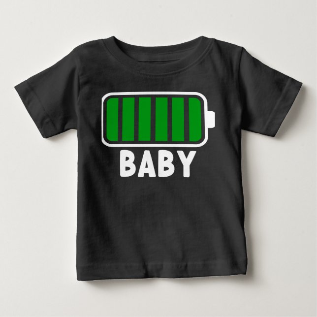 100% Batteri Fulladdat Familj Svart T Shirt (Framsida)