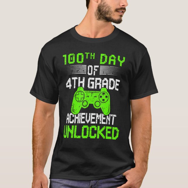 100 dagar av 4:e klass-spelaren 100 skoldag 4 t shirt (Framsida)
