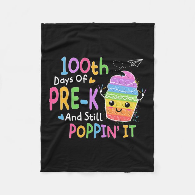 100 dagar för pre-k och fortfarande Poppin 100-dag Fleecefilt (Framsidan)