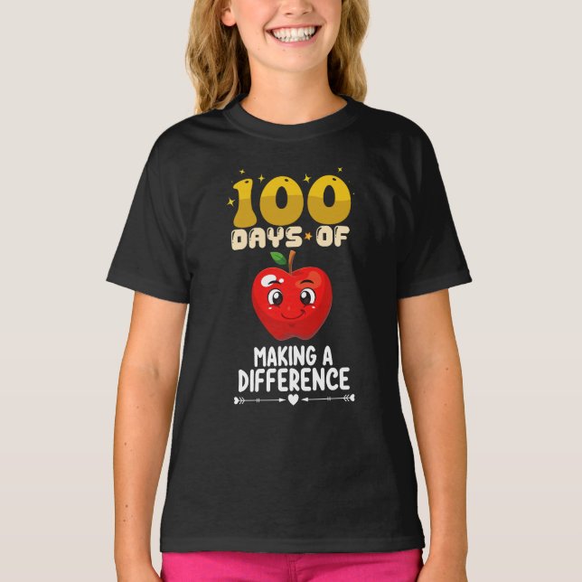 100 dagar för Skapar av ett annat äpple T Shirt (Framsida)