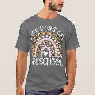 100 dagar för skola för Preschool Teacher Rainbow T Shirt