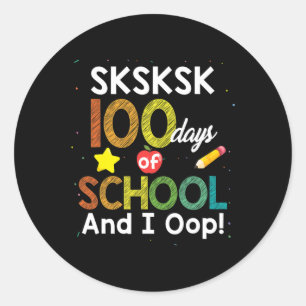 100 dagar i skolan och jag går ut på Roligt Lärare Runt Klistermärke