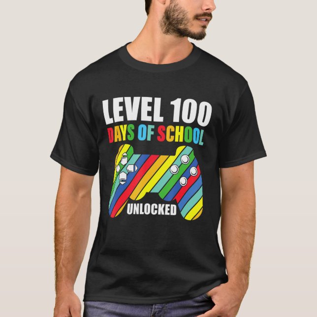 100 dagar med 100 FN-styrenhet för skolspel T Shirt (Framsida)