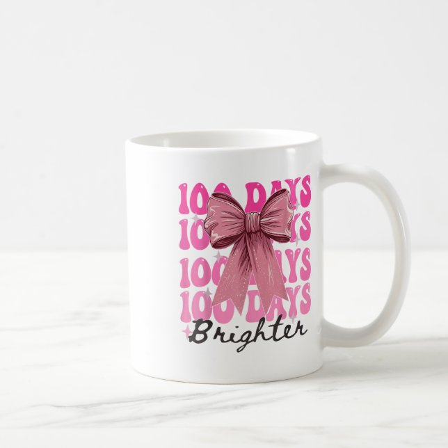 100 dagar med skolflickor, kokvettefat 100 dagar kaffemugg (Höger)