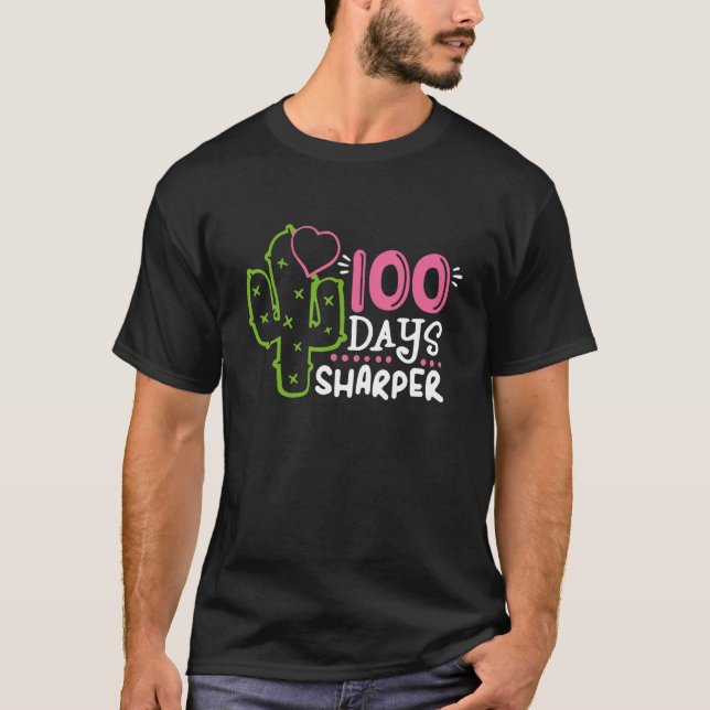 100 dagar skarpare Glad 100-årsdag för skolan Kakt T Shirt (Framsida)