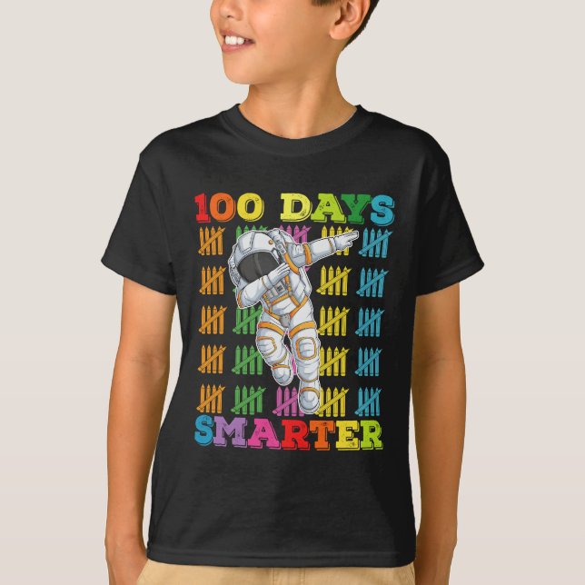 100 dagar smartare astronaut 100:e skoldagen t shirt (Framsida)