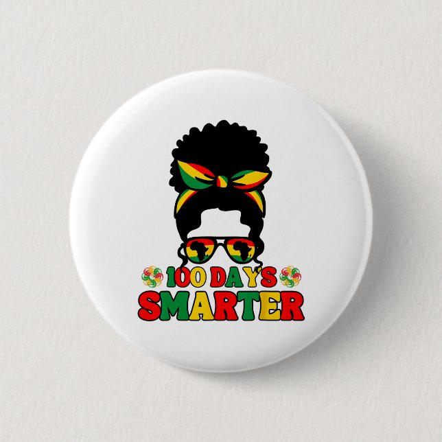 100 dagar Smarter Afro Girls Messy Bun Black Histo Knapp (Framsida)