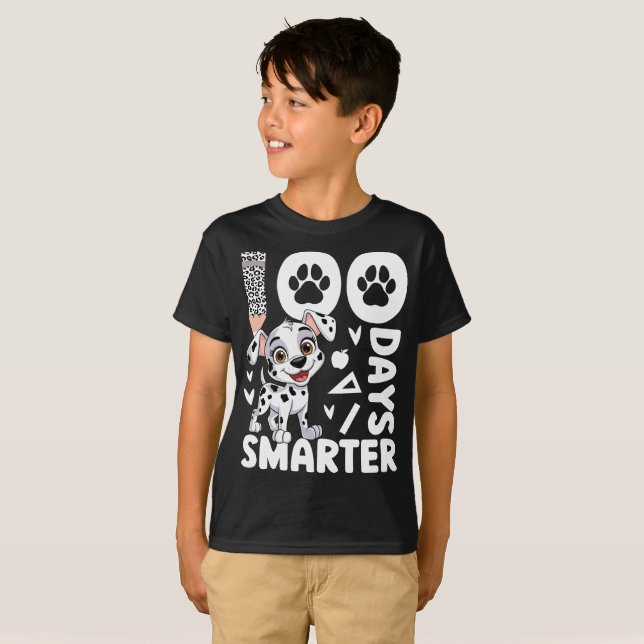 100 dagar Smarter Dalmatian Firande design T Shirt (Hel framsida)