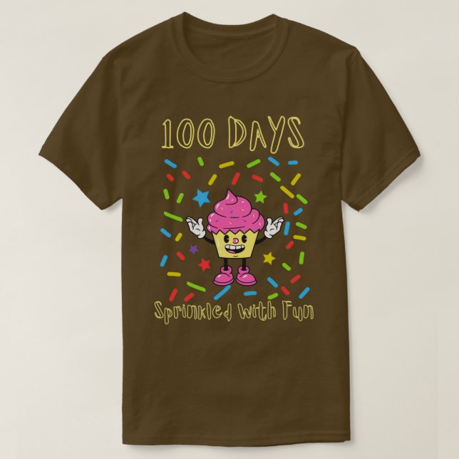 100 dagar Sprinklad med Roligt tårta älskare 100 d T Shirt (Design framsida)