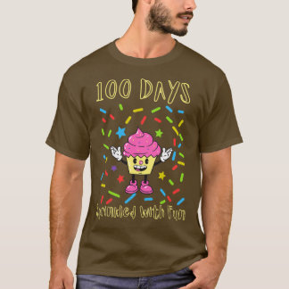 100 dagar Sprinklad med Roligt tårta älskare 100 d T Shirt