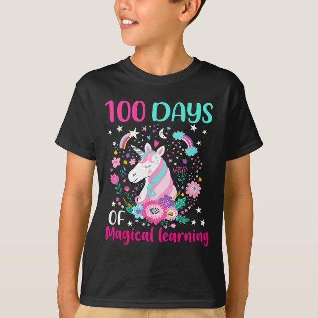 100 dagars magisk inlärning i unicorn t shirt (Framsida)