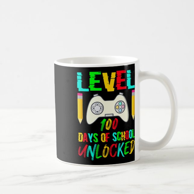 100 dagars olåsta spel för spelfantaster i skolan kaffemugg (Höger)