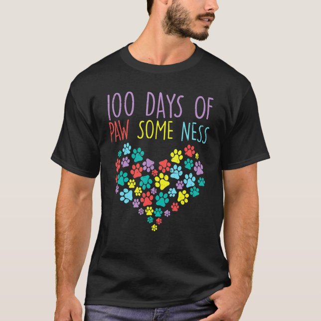100 dagars pawsomeness Heart 100 dagars Hund i sko T Shirt (Framsida)
