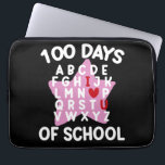 100 dagars skolalfabet 100 dagars lärare laptop fodral<br><div class="desc">100 dagars skolalfabet 100 dagars lärare i Student</div>
