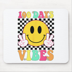 100 dagars vibbar Retro-leende lärare Kids 100: e  Musmatta