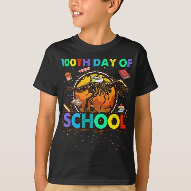 100-dagarsdagen för pojkar i skolan Dinosaur Kids T Shirt (Framsida)