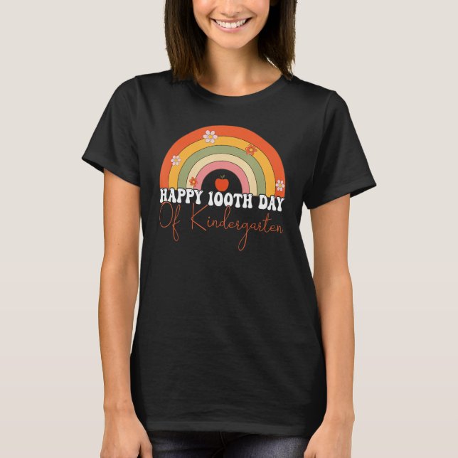 100-dagen för Kindergarten Kinder Teacher Rainbow  T Shirt (Framsida)