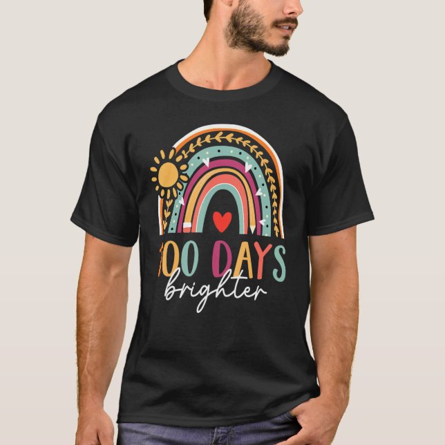 100 Days Brighter Happy 100 Days Of School Rainbow T Shirt (Framsida)