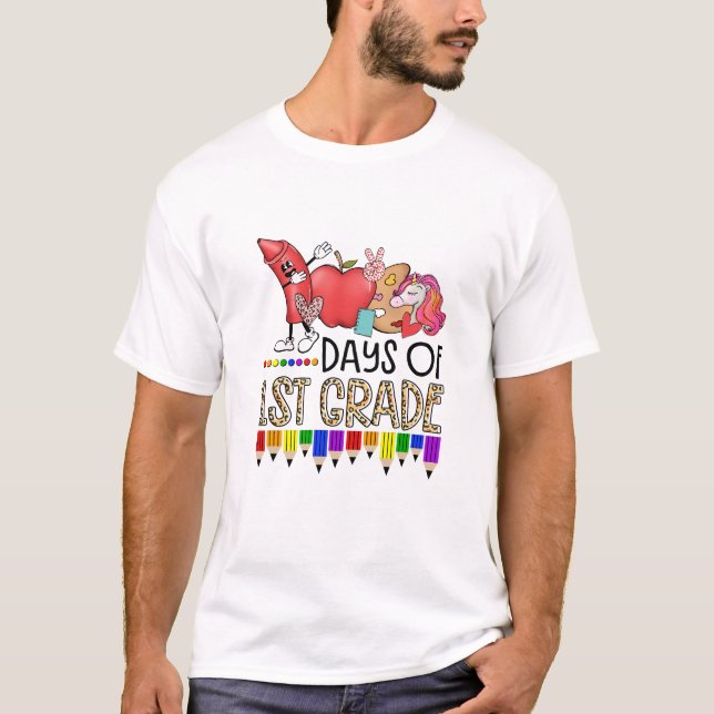 100 Days of First Grade Teacher  T Shirt (Framsida)
