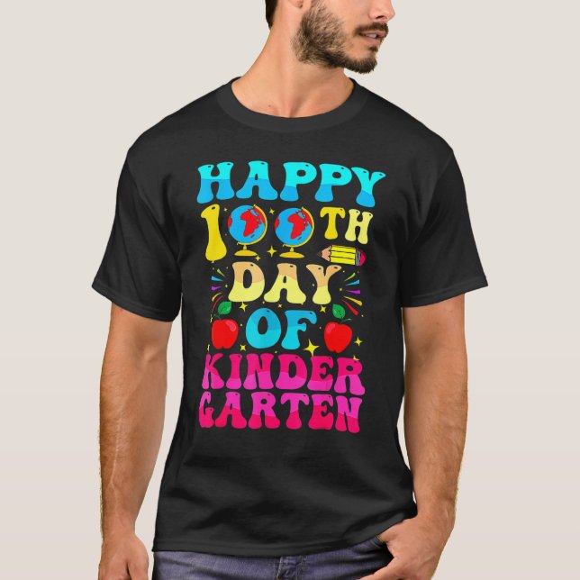 100 Days Of Kindergarten - Happy 100th Day Of Scho T Shirt (Framsida)