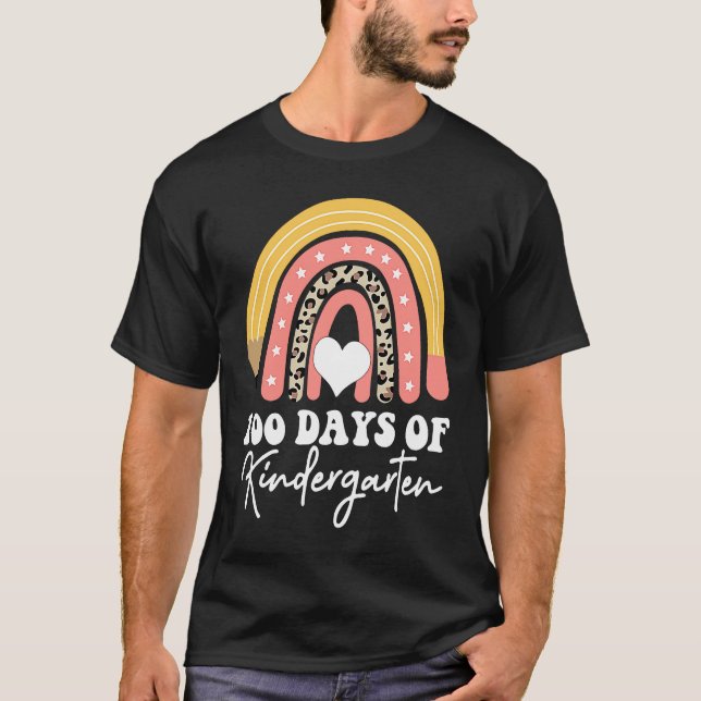 100 Days Of Kindergarten Teacher Appreciation T Shirt (Framsida)