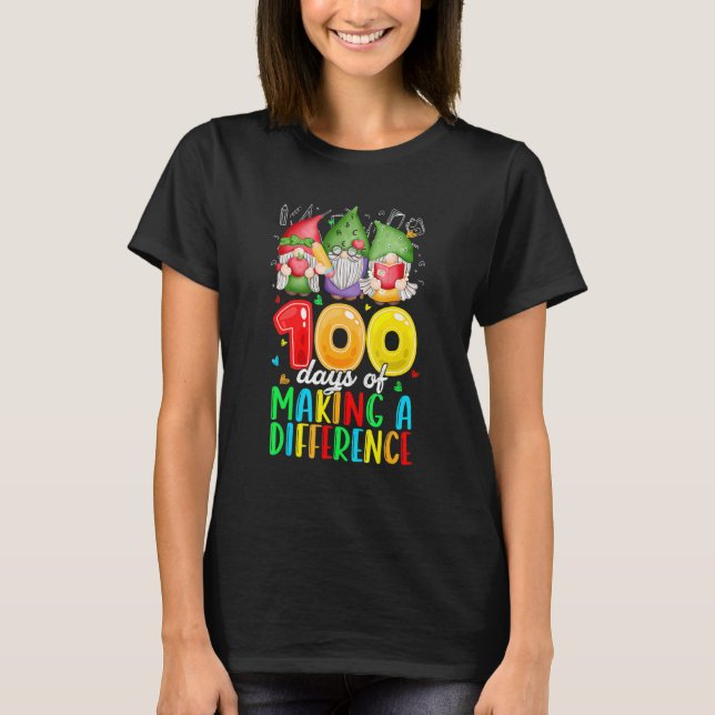 100 Days Of Making A Difference Cute Gnome Teacher T Shirt (Framsida)