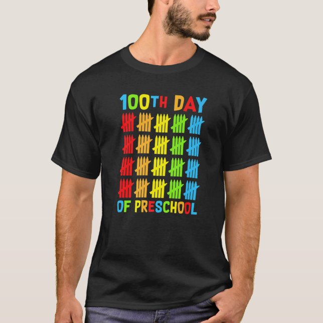 100 Days of Preschool Teachers Child Happy 100 Day T Shirt (Framsida)