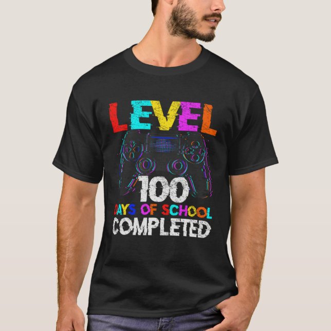 100 Days of School Completed Gamer Boy Level 100 C T Shirt (Framsida)