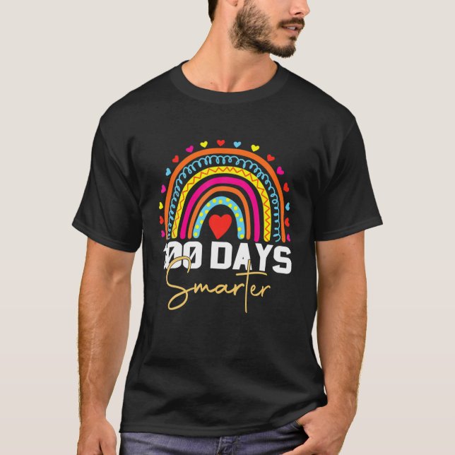 100 Days Smarter Happy 100Th Day Of School Rainbow T Shirt (Framsida)