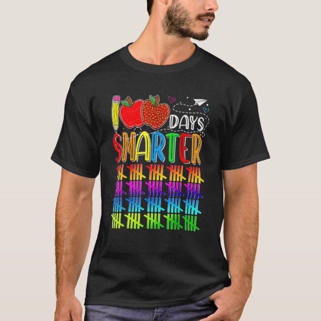 100 Days Smarter Happy 100th Day Of School Student T Shirt (Framsida)