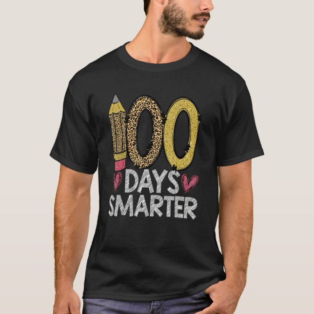 100 Days Smarter Leopard 100th Day Of School Teach T Shirt (Framsida)