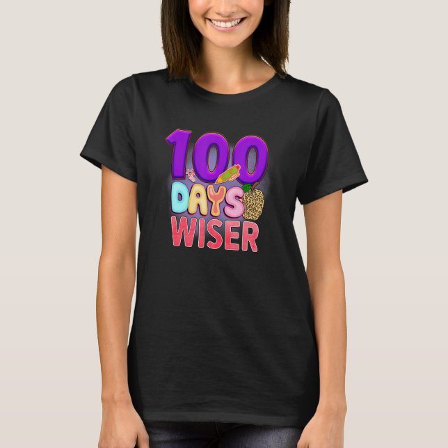 100 Days Wiser  Student Teacher T Shirt (Framsida)