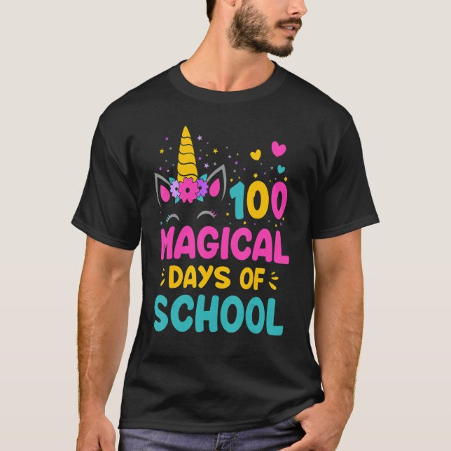 100 magiska dagar för skolUnicorn Teacher Studen T Shirt (Framsida)