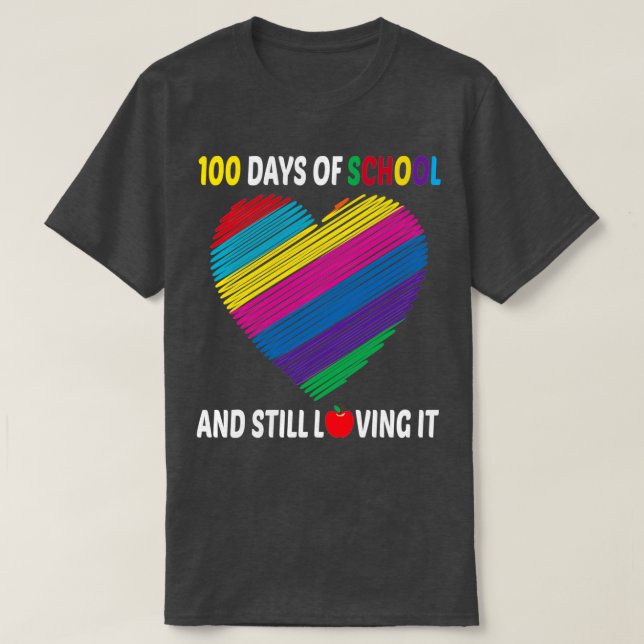 100 skoldagar och fortfarande älskar det lycklig f t shirt (Design framsida)