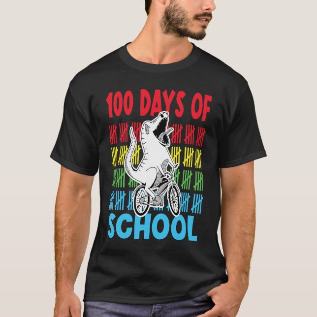 100Days Of School Dinosaur riding bike T Shirt (Framsida)