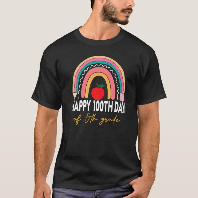 100th Day Of 5th Grade Teacher Rainbow Fifth Grade T Shirt (Framsida)