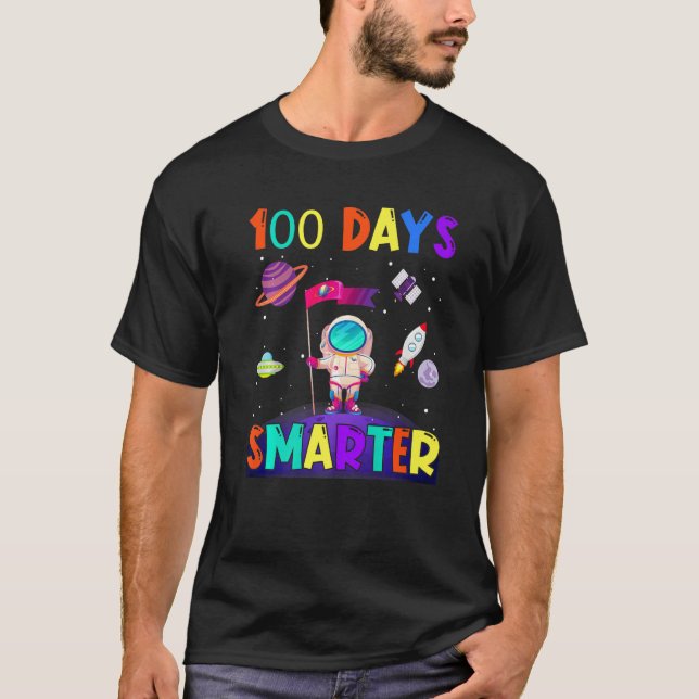 100th Day Of School 100 Days Smarter Books Space A T Shirt (Framsida)