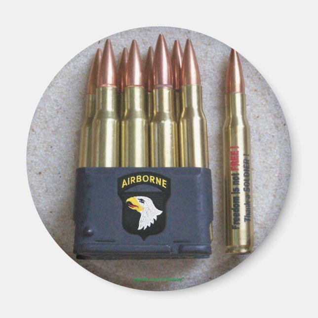 101:a luftburna divisionsvakter med magnet krig (Framsidan)